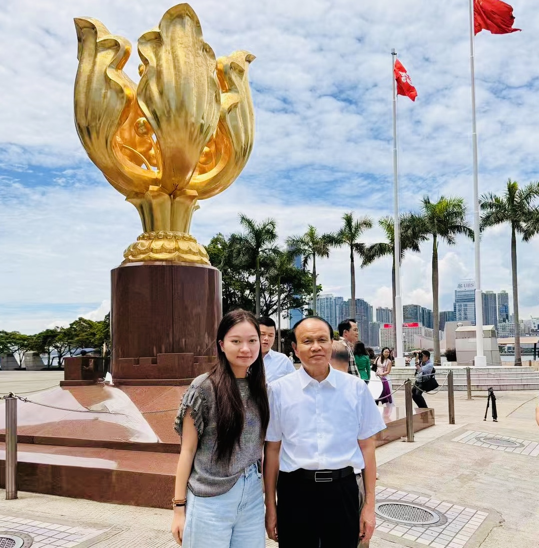 1756188662422675.jpg 04.jpg